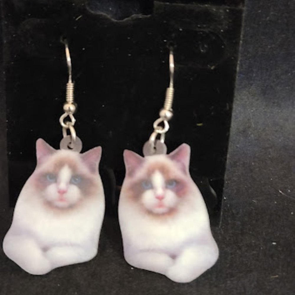 Ragdoll Cat Earrings